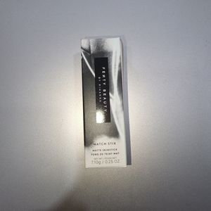 Fenty beauty match Stix in Ebony